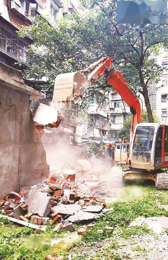 ‘im电竞’
住建部向全国推介宜昌禁违履历 一年拆除59个足球场巨细违建(图3)